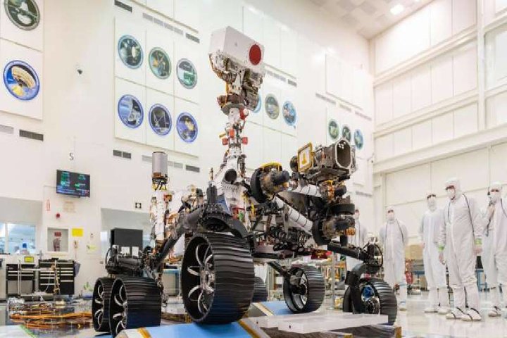 NASA’s Mars 2020 rover completes first driving test