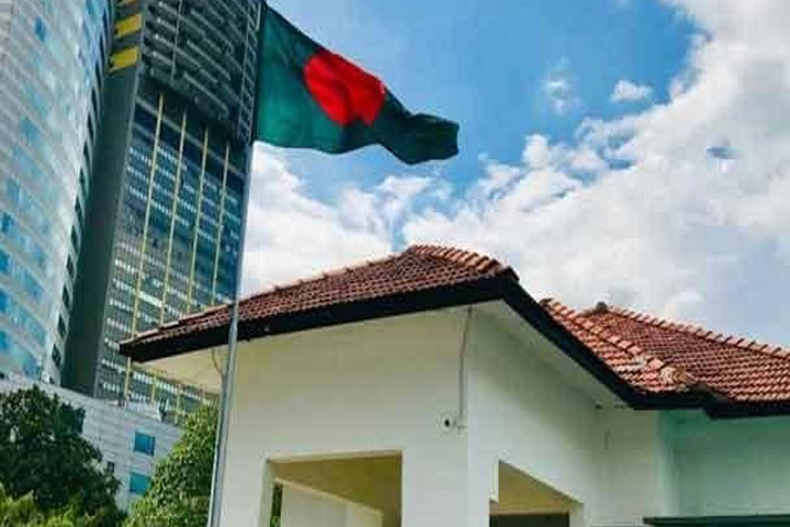 টানা ১০ দিন বন্ধ মালয়েশিয়ার বাংলাদেশ হাইকমিশনের পাসপোর্ট সেবা