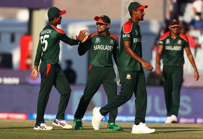 Ruthless tigers thrash PNG to confirm T20 WC Super 12