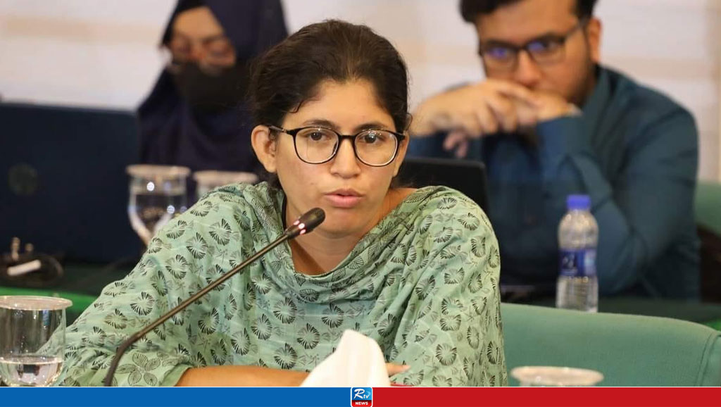 কোন সাহসে হাসিনার গ্রাফিতি মোছে, প্রশ্ন উমামা ফাতেমার