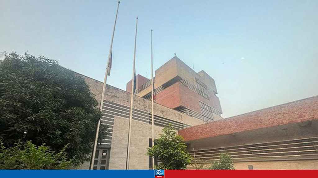 খালেদা জিয়ার সম্মানে বিভিন্ন দূতাবাসে পতাকা অর্ধনমিত