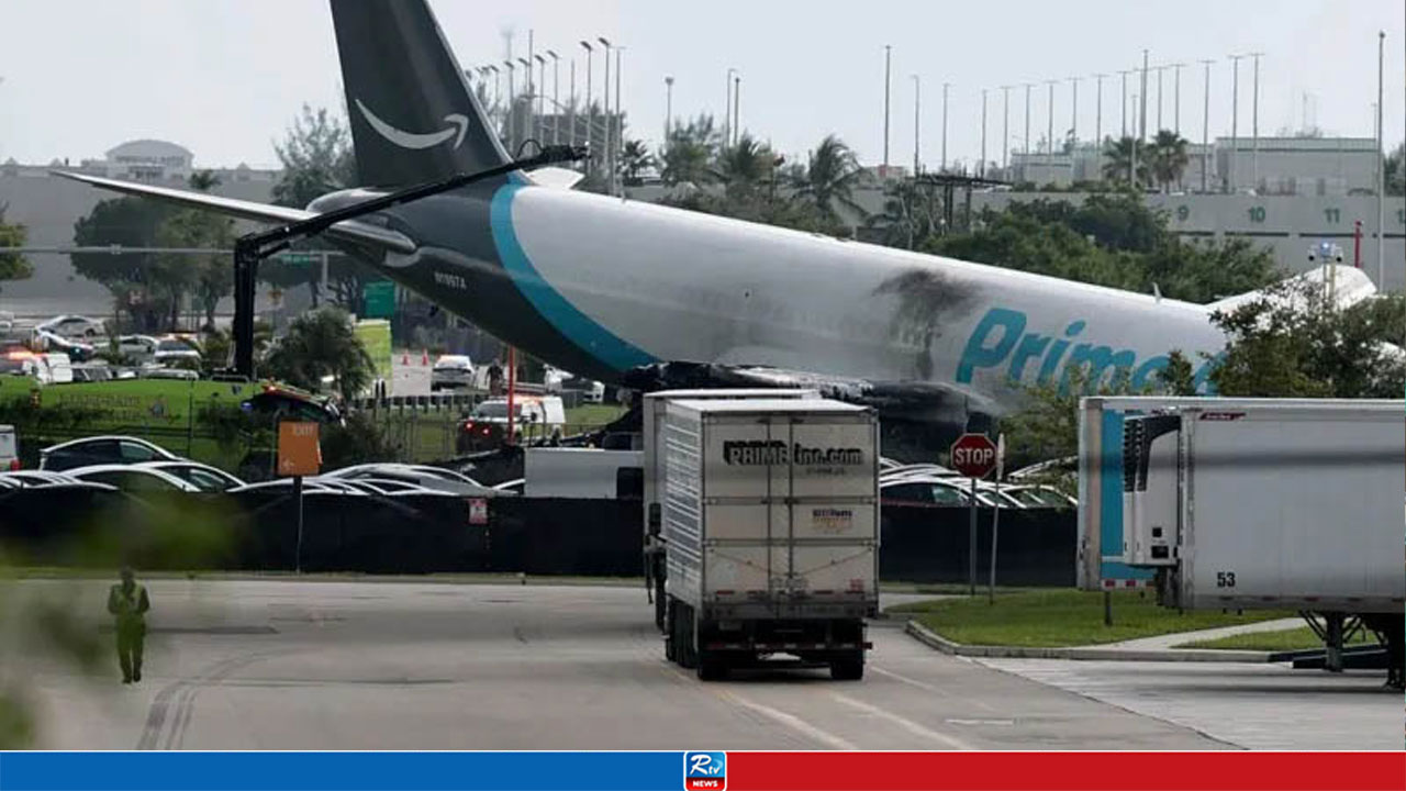 Five Killed as Amazon Cargo Plane Crashes at Miami Airport