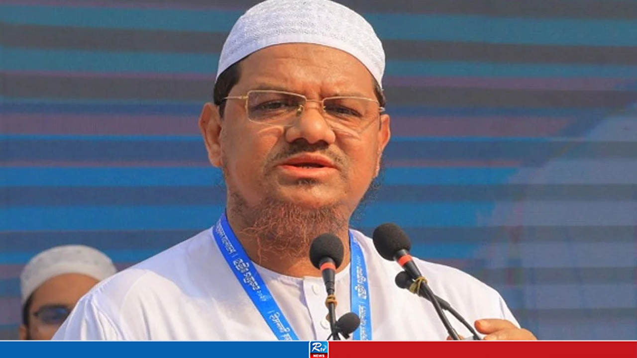 মক্কা-মদিনার নিরাপত্তাকে সব রাজনৈতিক বিরোধের ঊর্ধ্বে রাখতে হবে: চরমোনাই পীর