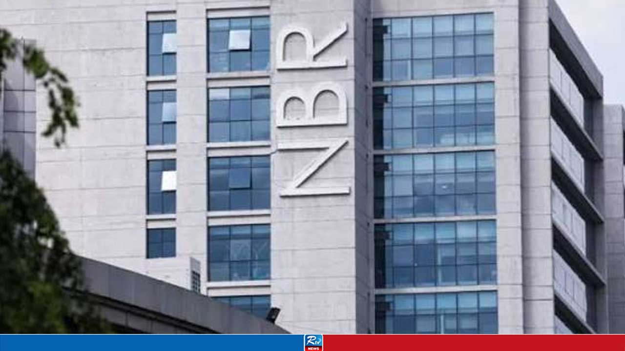 সৌর বিদ্যুৎ সরঞ্জাম আমদানিতে করভার কমিয়ে ১ শতাংশ করল এনবিআর
