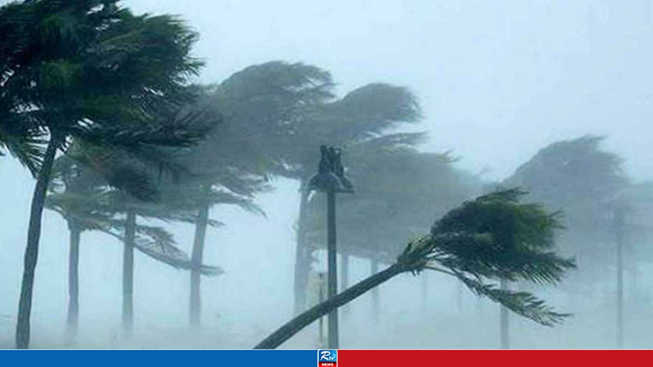 সকালের মধ্যে দেশের ১১ জেলায় ঝড়ের আশঙ্কা