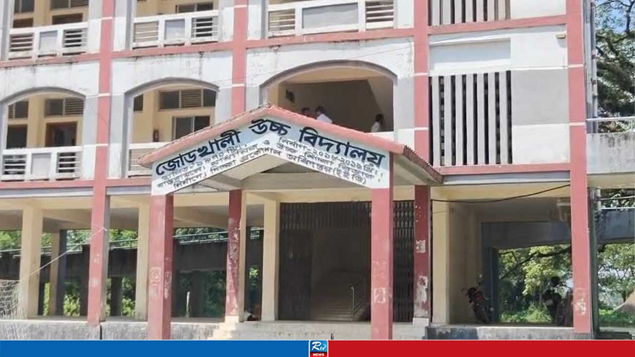 নোয়াখালীর সেই স্কুলে এক সপ্তাহে ৪৮ শিক্ষার্থী অসুস্থ