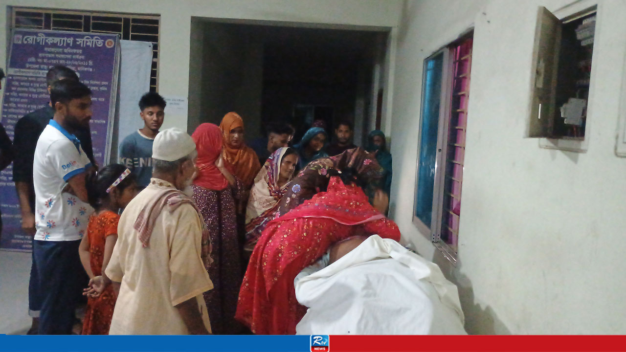 ধামরাইয়ে সিএনজি-পিকআপ সংঘর্ষে নিহত ৩
