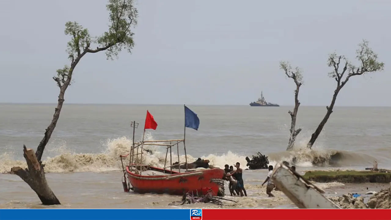 সাগরে লঘুচাপের আভাস, রূপ নিতে পারে ঘূর্ণিঝড়ে