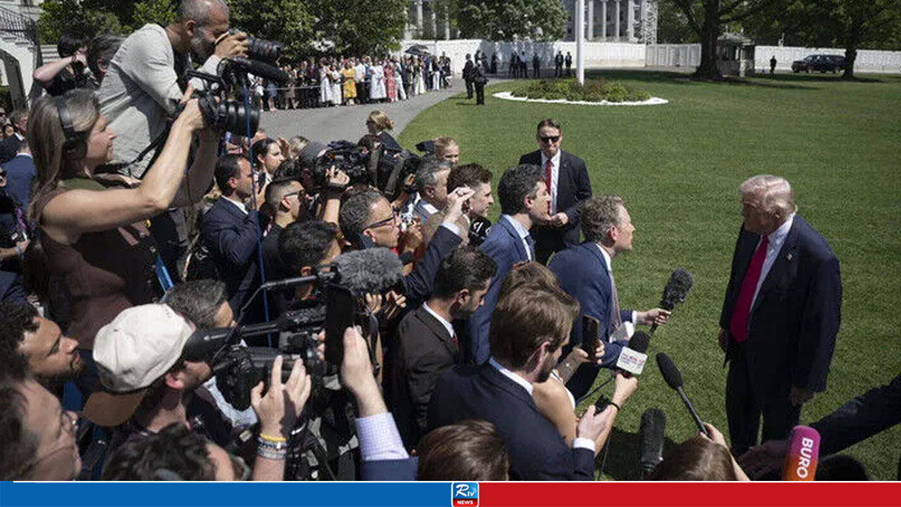 Trump Bans Three Popular News Outlets, Including CNN