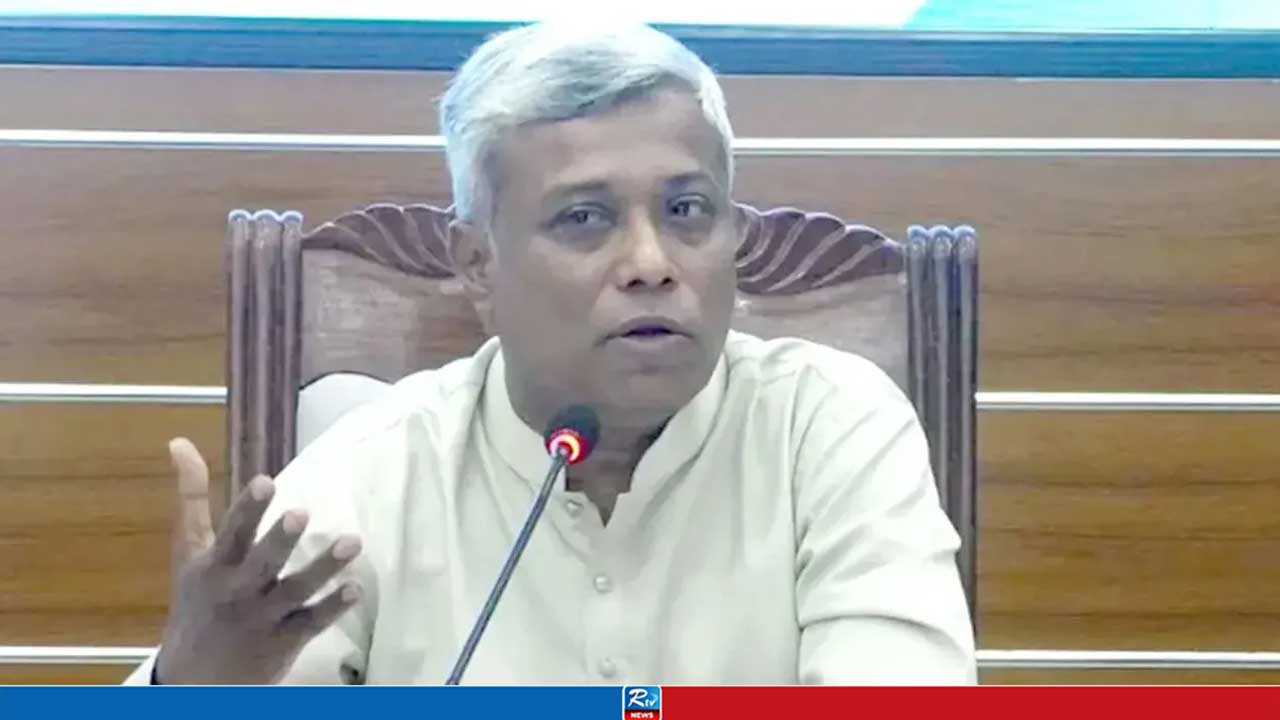 সরকার বাধ্য হয়েই তেলের দাম বাড়িয়েছে: জ্বালানি প্রতিমন্ত্রী
