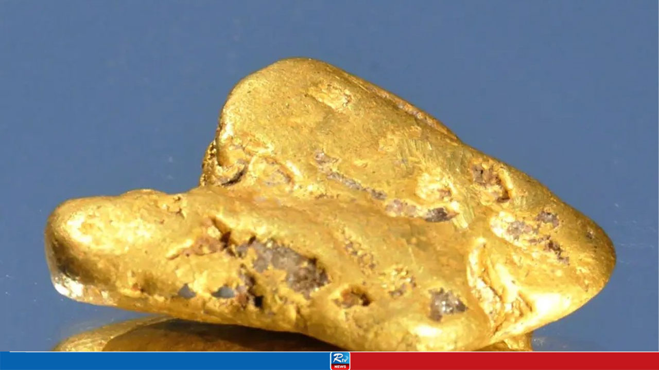 Bulldozer Operator Discovers 20-Pound Gold Nugget in Alaska