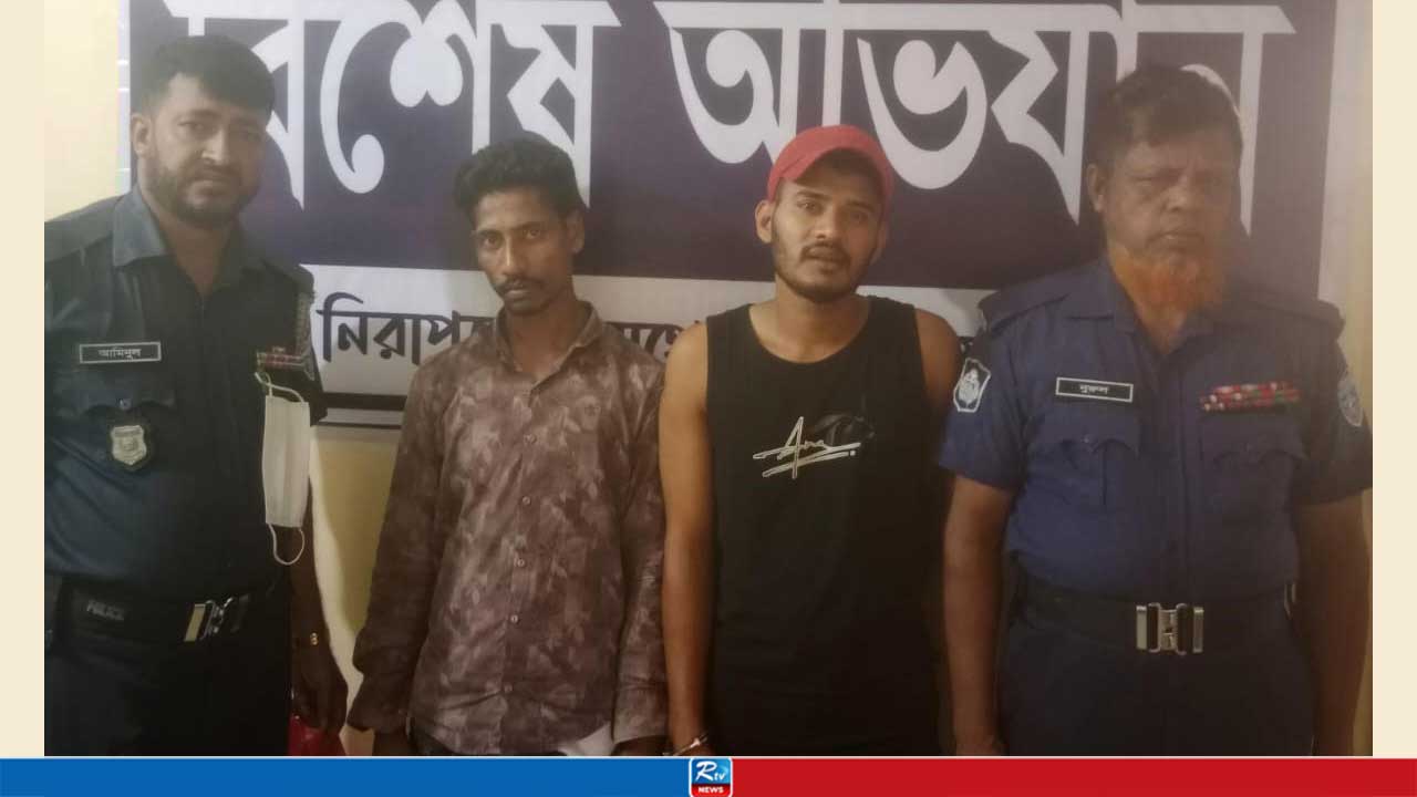 ভয় দেখিয়ে ৬৭ হাজার কেজি মুরগির বিষ্ঠা ছিনতাই, গ্রেপ্তার ২