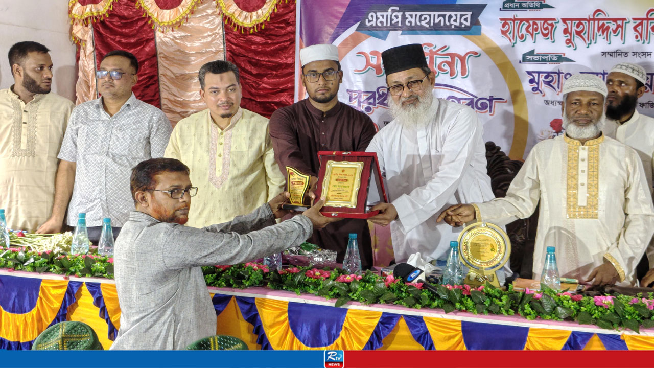 কালিগঞ্জ মাদরাসায় এমপি রবিউল বাশারের সংবর্ধনা ও নবীন বরণ অনুষ্ঠিত