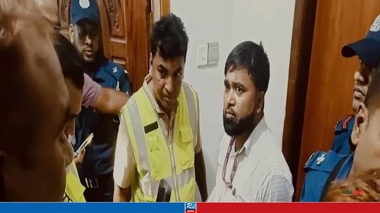 নাটোরে শিশুর আঙুল কাটার অভিযোগ, কনস্টেবল ও তার স্ত্রী গ্রেপ্তার