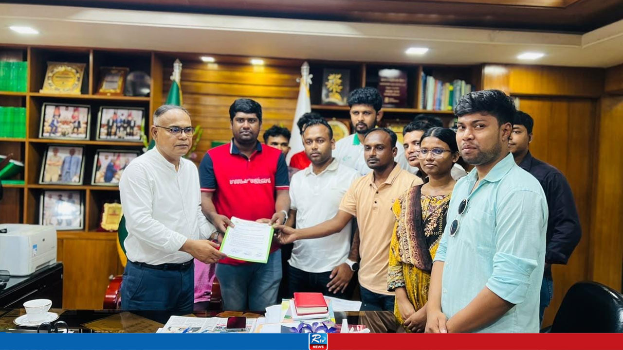 ডেঙ্গু প্রতিরোধ কর্মসূচি বাস্তবায়নের দাবি ইবি ছাত্রদলের 