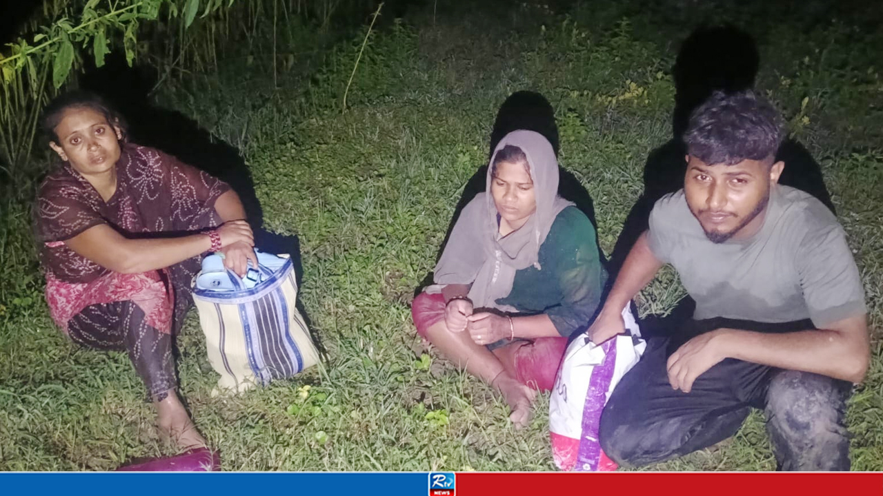 ঝিনাইদহ সীমান্তে বিএসএফের পুশইনের চেষ্টা রুখে দিল বিজিবি