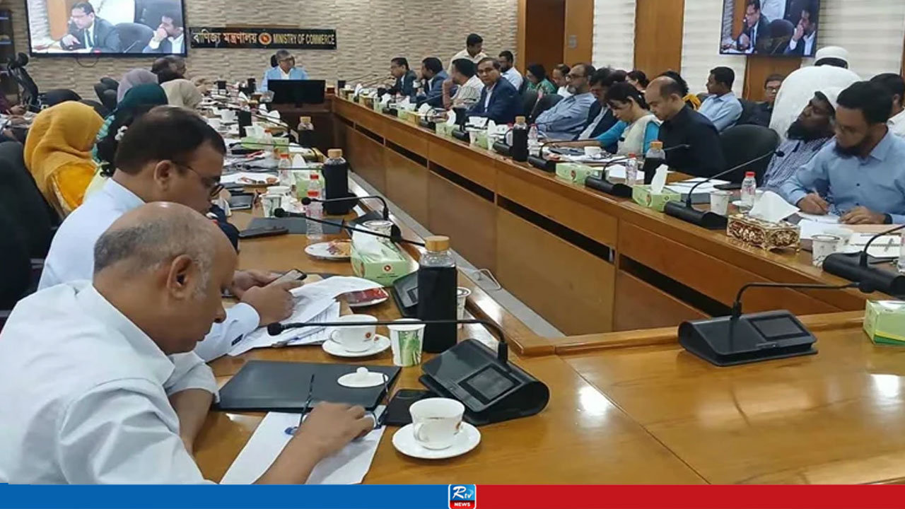 ১৮ দেশের বাজারকেন্দ্রিক রপ্তানি কৌশল প্রণয়ন করছে সরকার: বাণিজ্য সচিব
