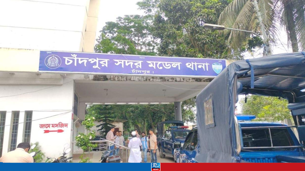 ‘হানিট্র্যাপ’ ফাঁদে ফেলে টাকা আদায়ের অভিযোগ, চক্রের ৪ নারী আটক