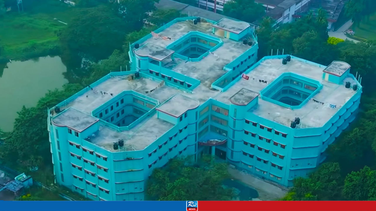 ৩০০ প্রার্থীর কেউই পাননি সুযোগ; রুয়েটে ইমাম নির্বাচন ঘিরে নানা অনিয়মের অভিযোগ