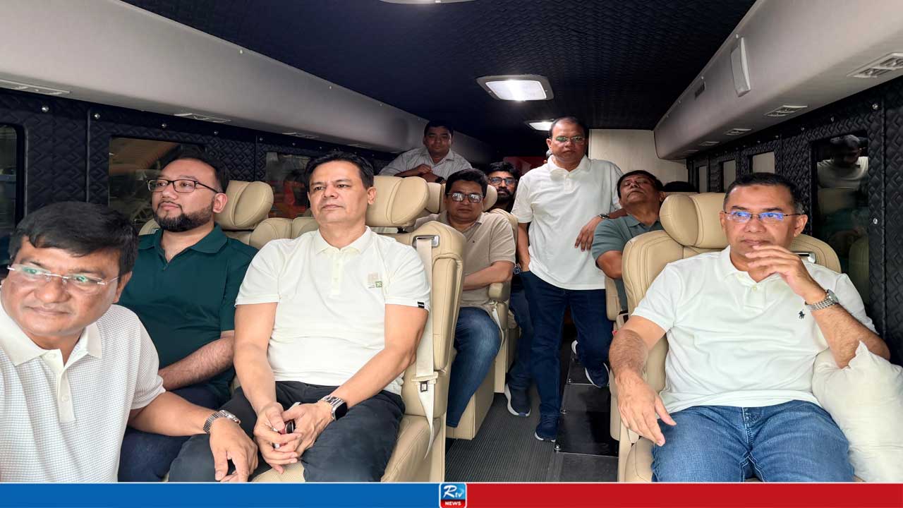ফেনীর পথে প্রধানমন্ত্রী তারেক রহমান