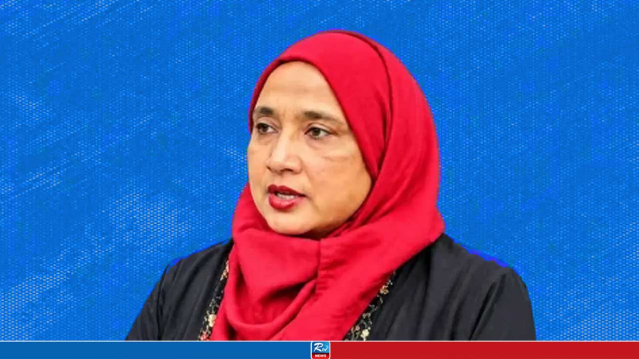 পদত্যাগ করলেন মিষ্টি