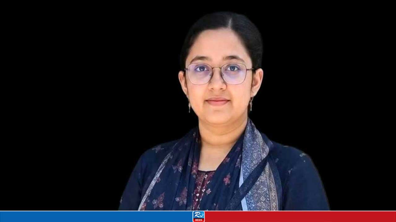 ক্যানসারের সঙ্গে যুদ্ধে হার মানলেন চবির মহুয়া