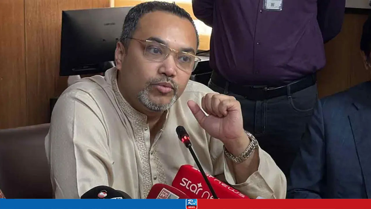প্রধানমন্ত্রী ও তার স্ত্রী-কন্যাকে নিয়ে অপপ্রচারের জবাব দিলেন মাহদী আমিন