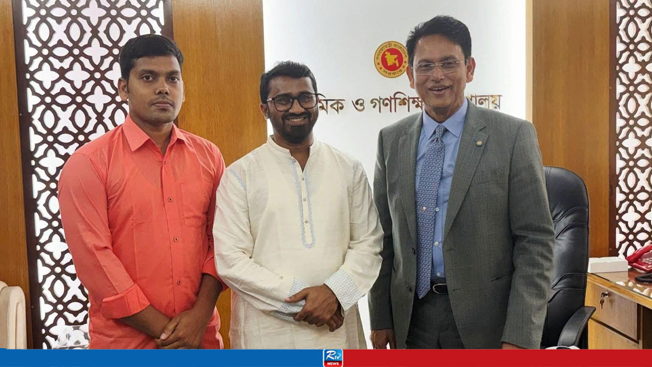 সংবাদ প্রকাশের পর নিয়োগপত্র পেলেন বসতভিটা না থাকা সেই প্রার্থী!