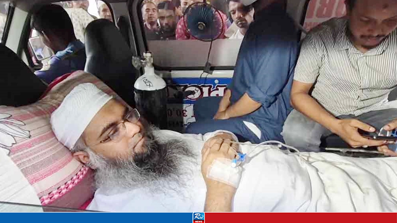 অ্যাম্বুলেন্সে করে আদালতে হাজিরা দিলেন সালাউদ্দিন তানভীর