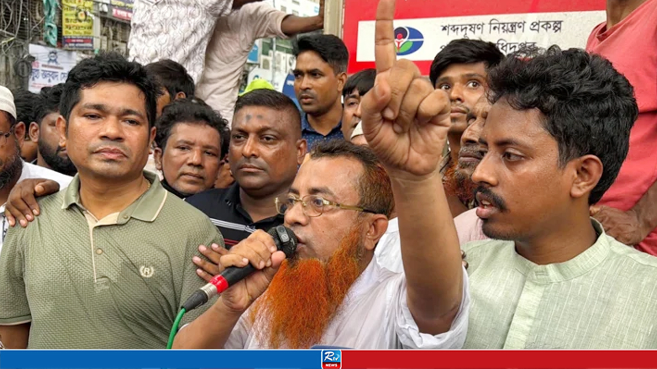 এবার ঢাকা দখলে নেওয়ার হুমকি অটোরিকশা চালকদের