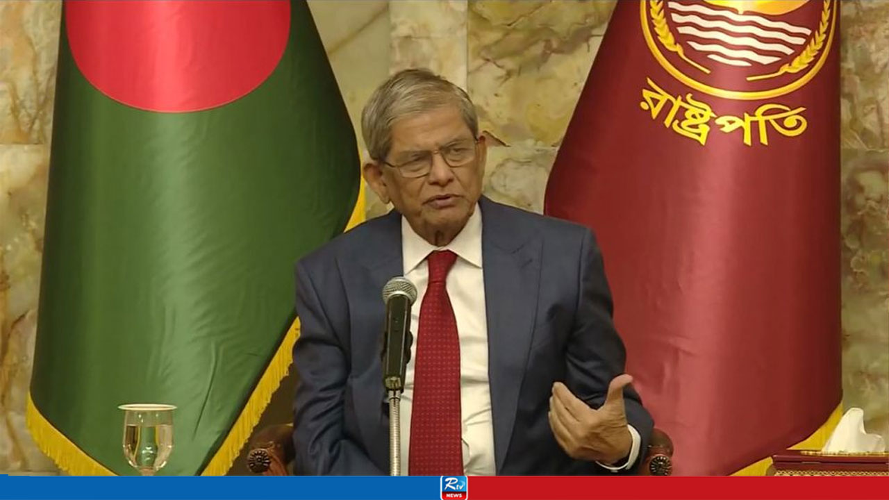 ব্যবসা-বাণিজ্যে এগিয়ে আসতে তরুণদের প্রতি আহ্বান রাষ্ট্রপতির