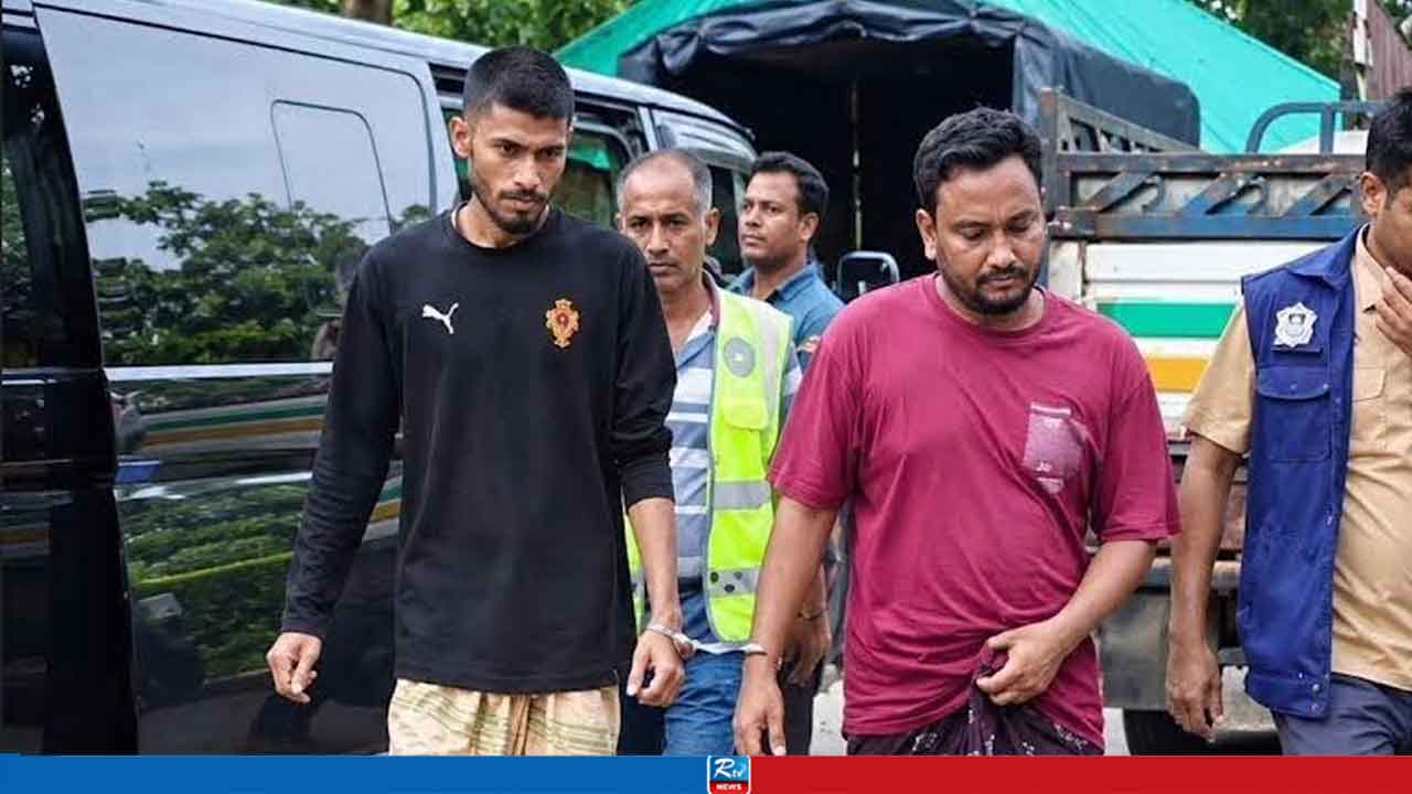 ভারতে পালিয়ে যাওয়ার সময় হত্যা মামলার প্রধান আসামি ধরা