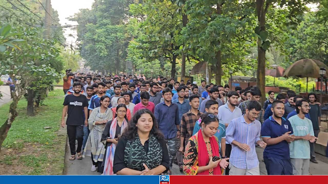 নতুন উপাচার্যকে সম্পূর্ণ প্রত্যাখ্যানের ডাক চুয়েট শিক্ষার্থীদের
