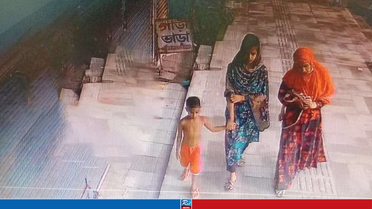 বিক্রি করতে না পেরে শিশু বায়জিদকে রাস্তায় ফেলে যায় অপহরণকারীরা
