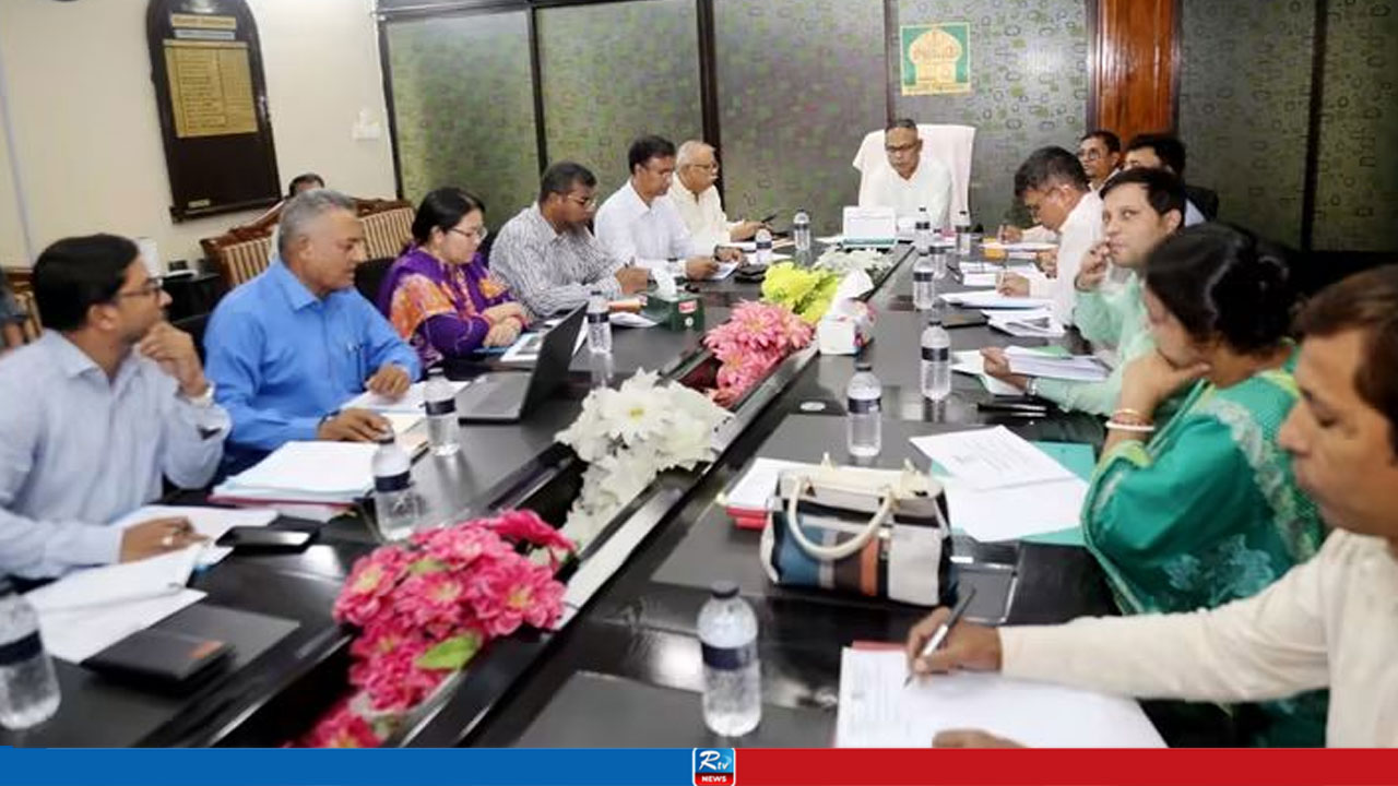 ইবিতে উন্নয়ন প্রকল্প বাস্তবায়ন কমিটির সভা অনুষ্ঠিত