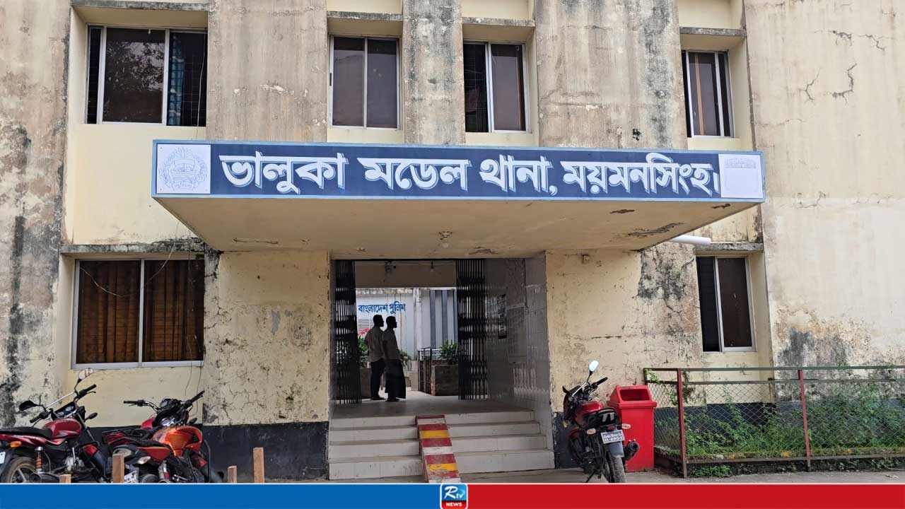 বাবার একাধিকবার ধর্ষণে অন্তঃসত্ত্বা ১৩ বছরের মেয়ে, অতঃপর... 