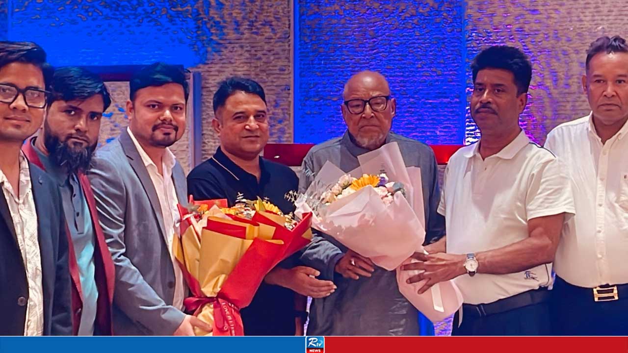 চিকিৎসার জন্য চীনে নজরুল ইসলাম খান, খোঁজ নিলেন প্রবাসী বিএনপি নেতারা