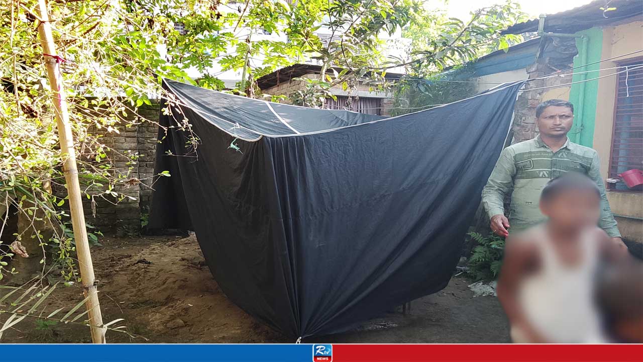 নীলফামারীতে মই থেকে পড়ে বিদ্যুৎকর্মীর মৃত্যু