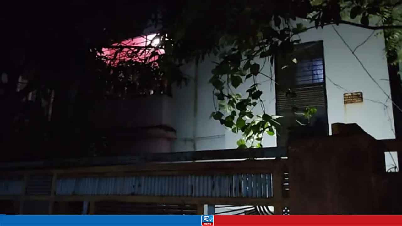 চার সন্তানের কেউই ছিল না কাছে, দরজা ভাঙতেই সামনে এলো ‘অপ্রত্যাশিত দৃশ্য’