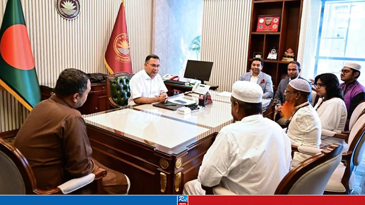 PM Hails Individual Initiatives for Public Welfare, Assures Support