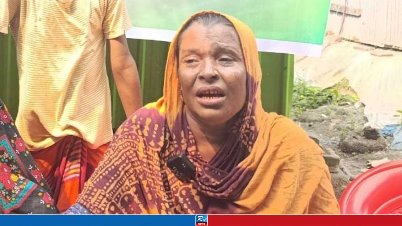 সাগরে নিখোঁজ স্বামী, সৌদিতে নিহত ছেলের মরদেহের অপেক্ষায় মা