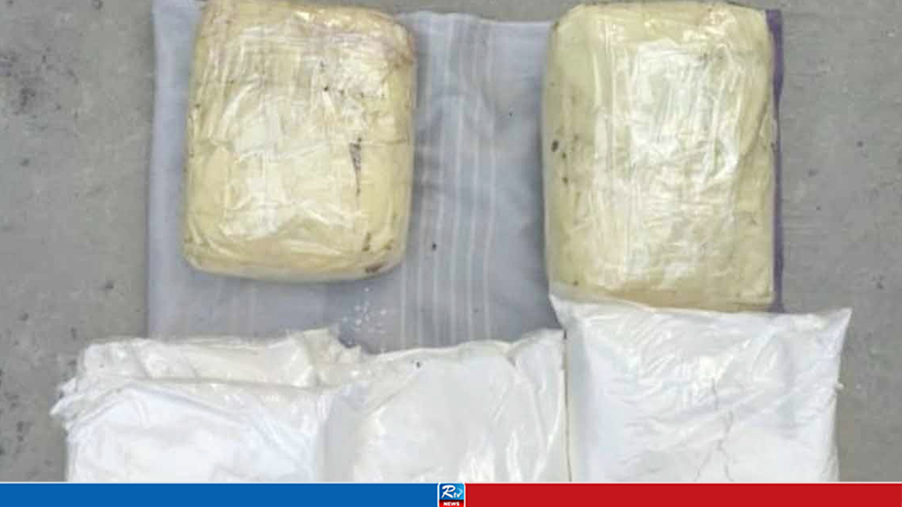 খুলনায় ৬ কেজি আইস উদ্ধার