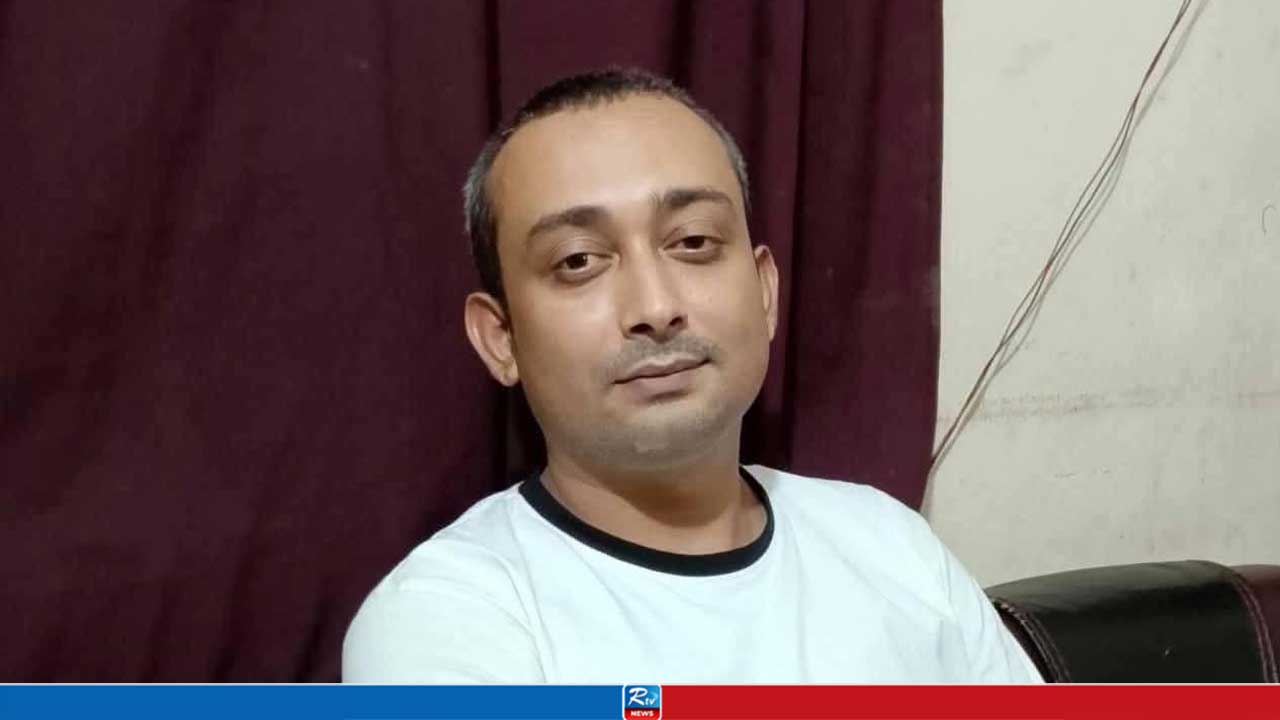মাদকাসক্ত ছেলের ছুরিকাঘাতে মায়ের মৃত্যু, বাবা হাসপাতালে