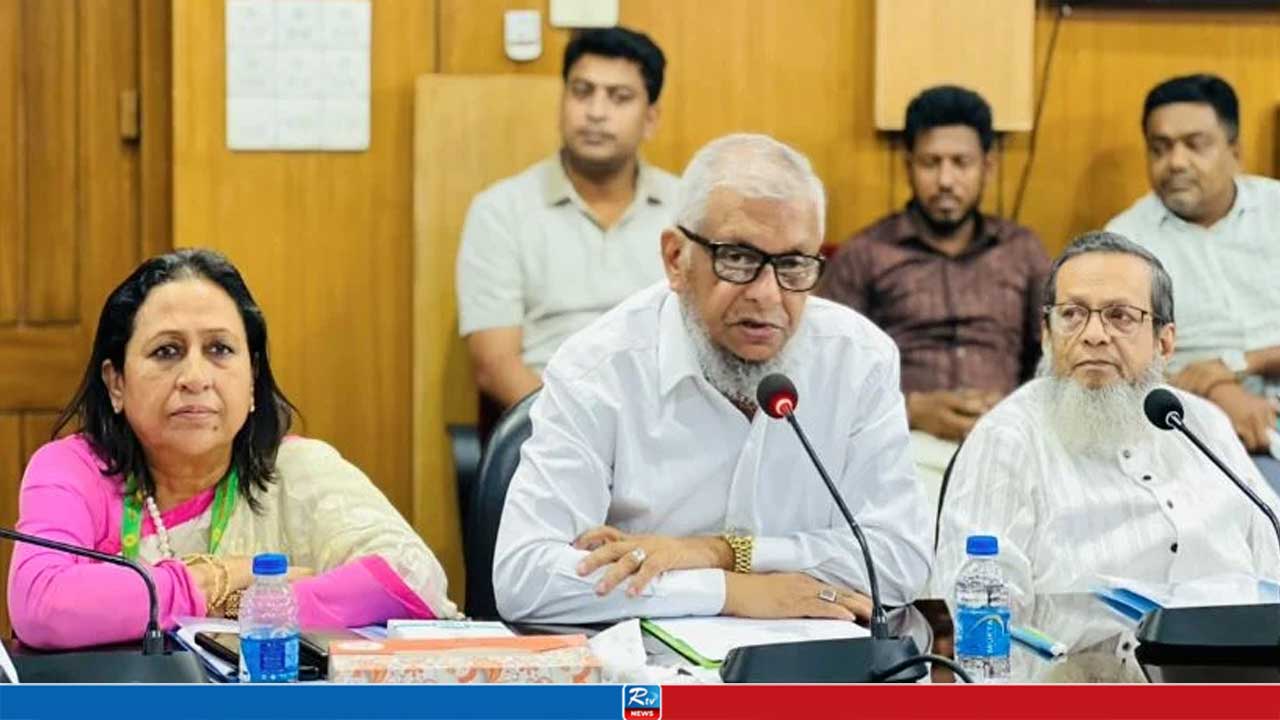 সৌদিতে হামলায় ক্ষতিগ্রস্ত প্রবাসীদের সার্বক্ষণিক খোঁজ রাখা হচ্ছে: প্রবাসী কল্যাণ মন্ত্রী