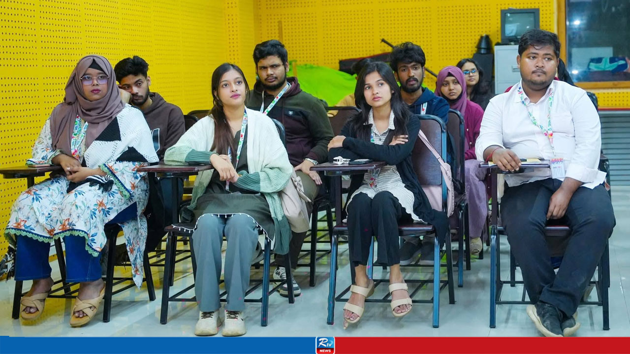 বিশ্ব ছাত্র দিবস আজ: শিক্ষার্থীদের অধিকার ও ভবিষ্যৎ গড়ার প্রত্যয়