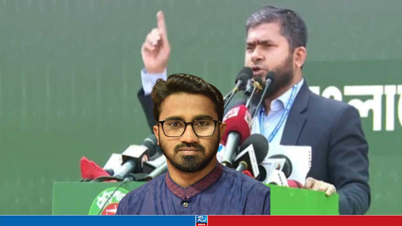 ‘শেখ হাসিনা ফিরলে এরা গোঁফদাড়ি ছেঁটে ফেলে নতুন রুপে আবির্ভূত হবে’