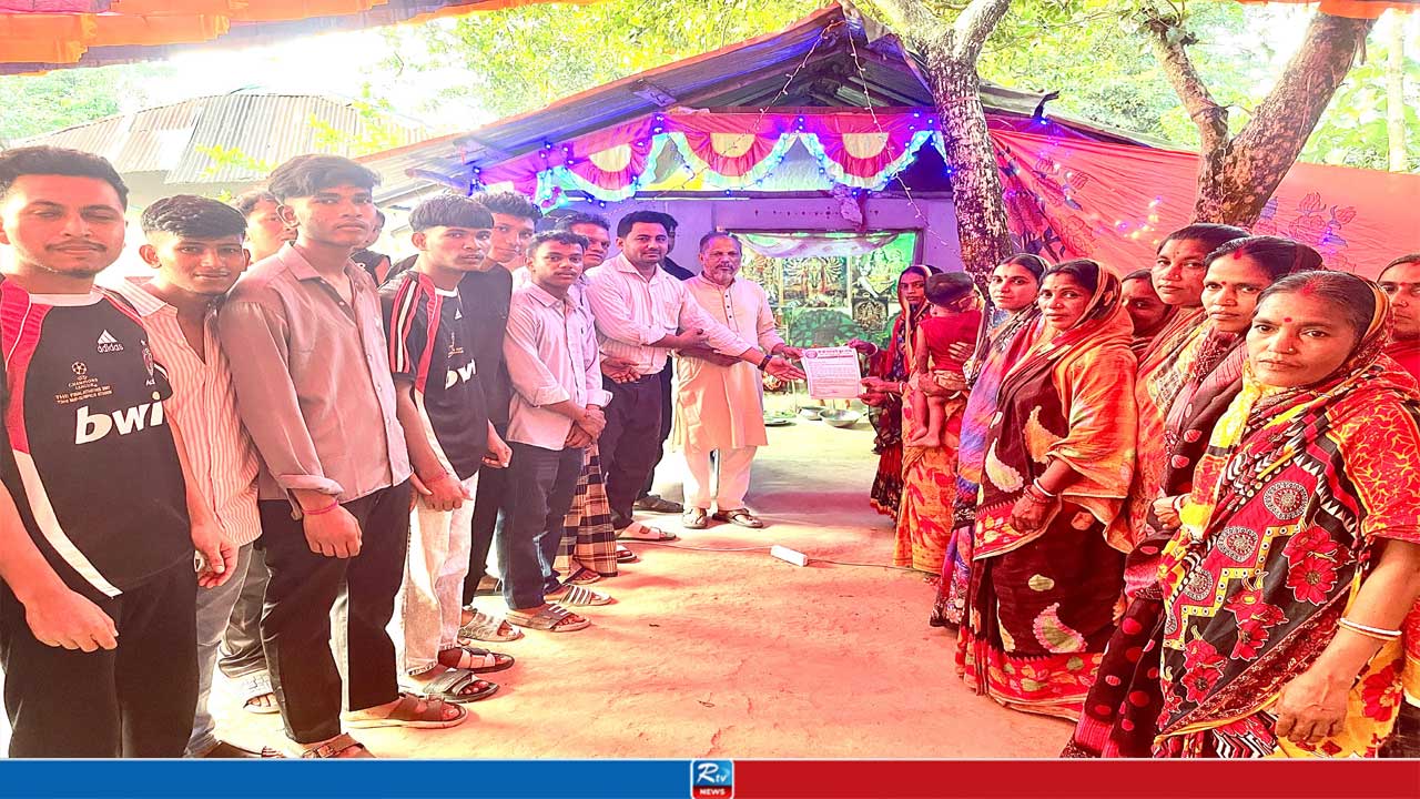 জন্মের পর থেকে পূজা দেখেনি রামু সদ্দার পাড়ার শিশুরা!