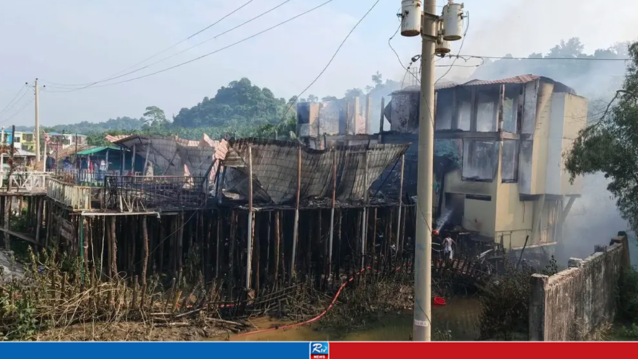 কক্সবাজারে রিসোর্টে ভয়াবহ আগুনে নিহত ১০