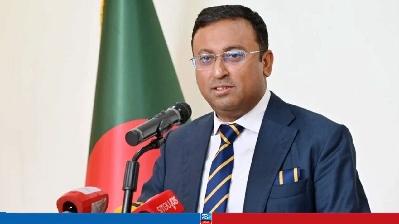 ‘আল্লাহর বাড়ি মানুষ যায় পবিত্র নিয়তে, ওখানে এ ধরনের কর্মকাণ্ড ঠিক না’ 