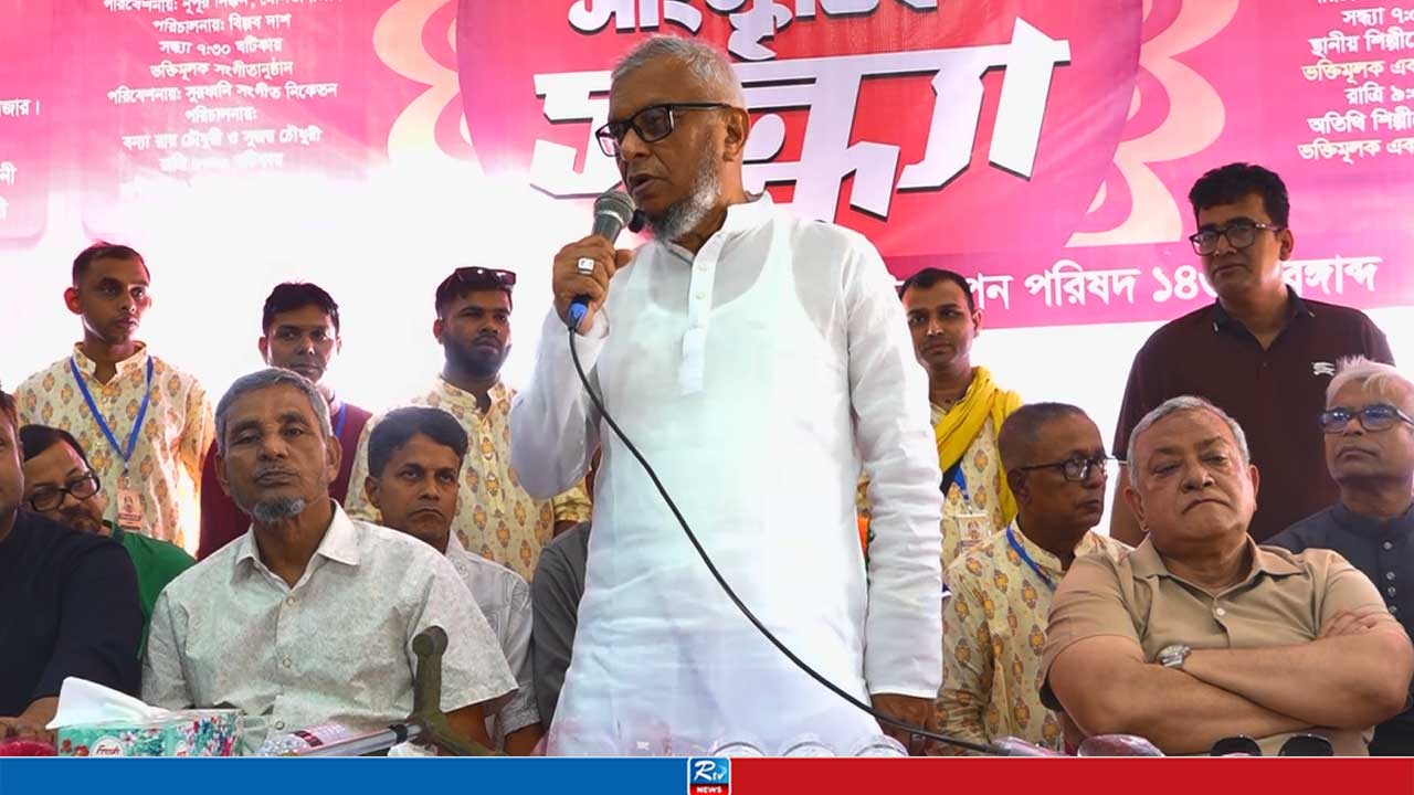 এবারের দুর্গাপূজা উৎসবমুখর ও নির্বিঘ্নে অনুষ্ঠিত হচ্ছে: প্রবাসী কল্যাণমন্ত্রী